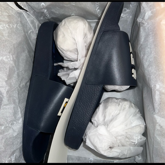 NIB Disney x Coach Retro Mickey Slides Sz 7 Walt Disney World 50th Anniversary - Picture 7 of 8